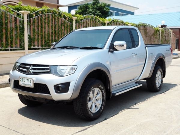 MITSUBISHI TRITON 2.4 GLS PLUS MAGA CAB ปี 2012 จดปี 2013 เกียร์MANUAL รูปที่ 0