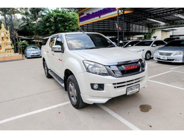 2013 Isuzu D-Max 2.5 CAB-4 Hi-Lander X-Series Pickup MT