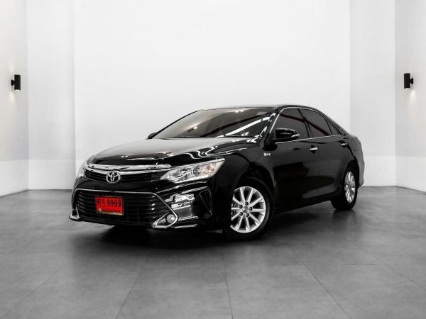 Toyota Camry 2.0G ปี2015 (สีดำ)