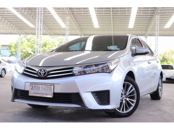 ปี2014  toyota altis 1.6e cng