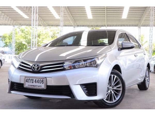 ปี2015  toyota altis 1.6g