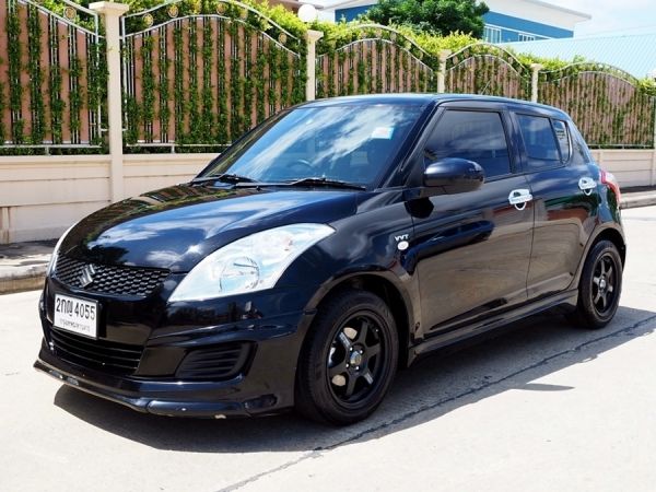 SUZUKI SWIFT 1.25 GA AT ปี 2013 สวยตบแต่งครบ