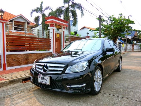 BENZ C200 COMPRESSOR ELEGANCE ปี2013 รถเบ๊นซ์ไทยแลนด์ ประวัติศูนย์ป้ายแดงเช็คประวัติได้เลยค่ะ