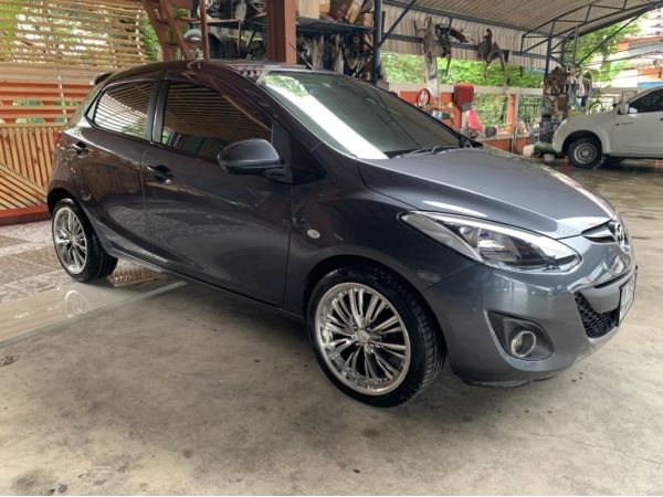 ขายMazda2 สภาพสวยไหม่ ออโต้