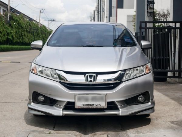 Honda City Vบวก ออกป้ายแดงธันวา2014 (จด 2015) เครื่องเบนซิน 1.5 i-vtec รถมือเดียว เจ้าของขายเอง