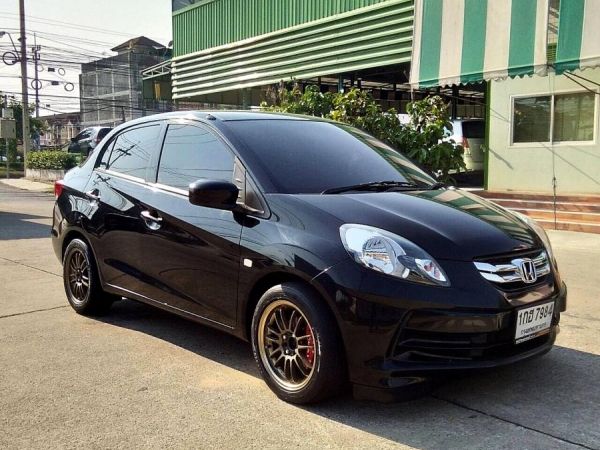 Honda Brio Amaze 1.2 AT 2013 รูปที่ 0