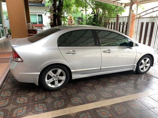 2009 Honda Civic 1.8i สีบรอนด์เงิน