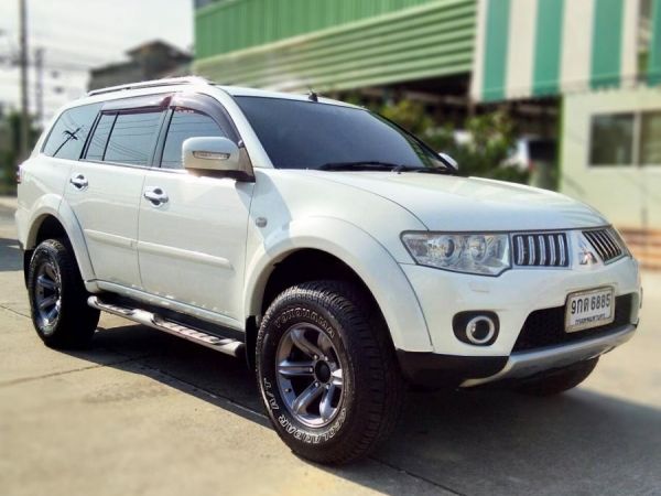 MITSUBISHI PAJERO SPORT 2.5 GT AT 2011