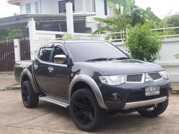 ขายรถฟรีดาวน์ Mitsuishi Triton 4DR 2.4 Plus  MT 2011