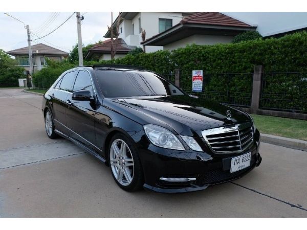 Mercedes-Benz W212 E200 Cgi AMG ปี2012