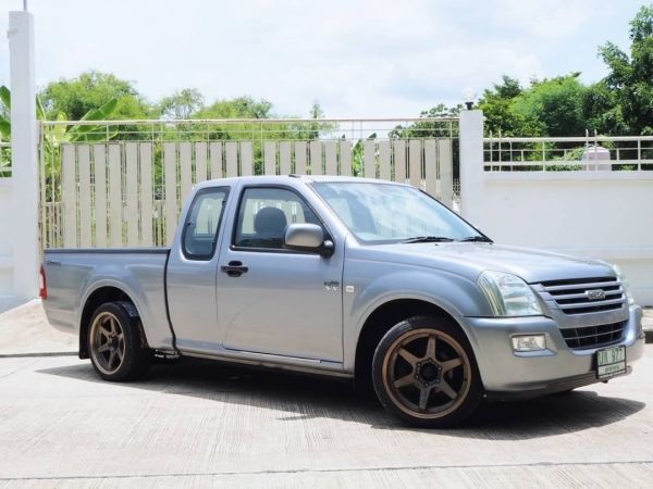 ขายรถฟรีดาวน์ Isuzu Dmax Cab 3.0 SL MT 2006