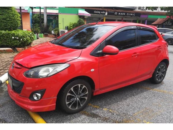 ขาย MAZDA 2 สีแดง ปี 2011