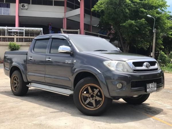 Toyota Vigo 4DR 2.7E Prerunner MT 2011 รูปที่ 0