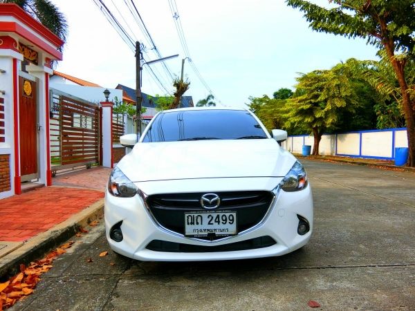 รูปของ MAZDA 2 รุ่น 1.3 SKYACTIVE HIGH CONNECT  เบนซิล ไม่เคยติดแก็ส ปี 2016