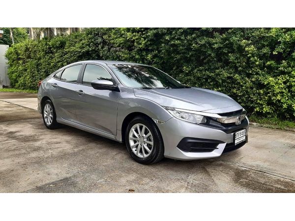 2017 Honda Civic 1.8 E i-VTEC FC สีเทา โทร.0815843800