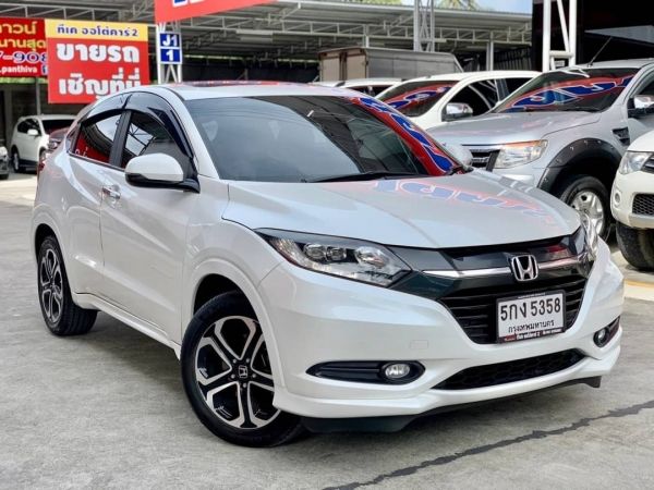 Honda HR-V 1.8EL SUV Sunroof AT 2015จด2016Top