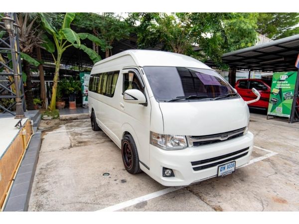 2012 Toyota Hiace 2.5 COMMUTER (ปี 05-16) D4D Van MT