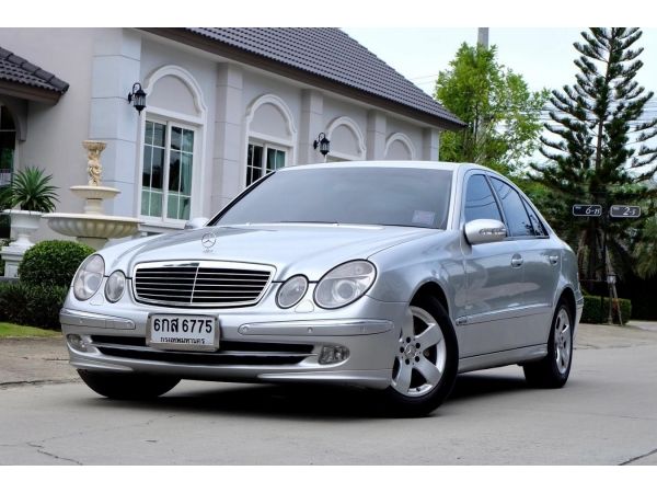 Benz E-CLASS W211 E240 Avantgarde ปี2005