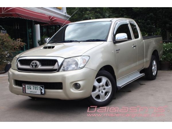 จัดไฟแนนซ์ได้เต็ม ฟรีดาวน์ แถมประกันภัย 2010 TOYOTA VIGO SMART CAB 2.5 E รูปที่ 0