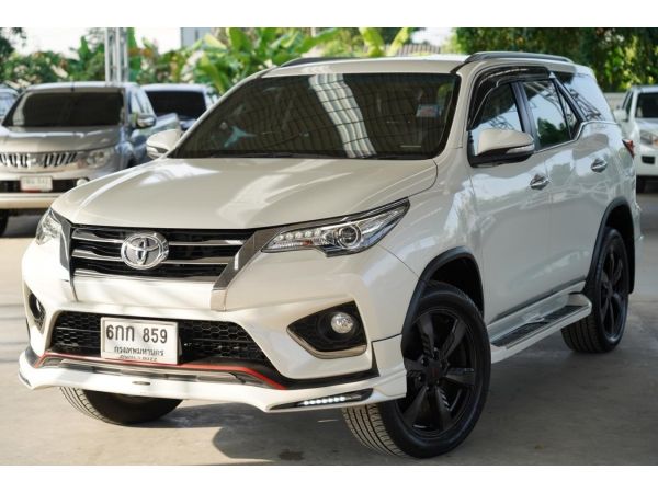 Toyota Fortuner 2.8 TRD ปี 2016 รูปที่ 0