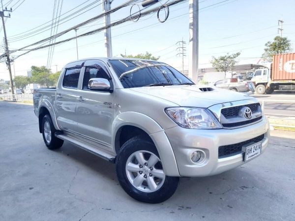 Toyota hilux vigo double cab prerunner 2.5 Eเกียร์ธรรมดาปี 2011 เครื่อง VN turbo   รถสภาพสวยมือเดียวออกห้างป้ายแดง ไม่มีชนไม่เคยจมน้ำ น็อตไม่เคยขยับ สวยเดิม รูปที่ 0