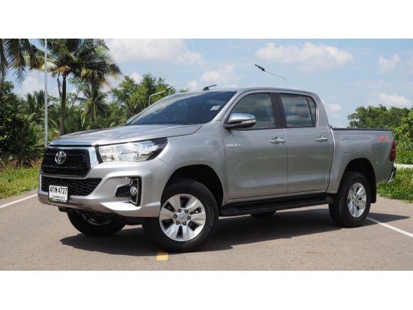 TOYOTA HILUX REVO DOUBLE CAB 2.4 E PLUS 4WD ROCCO ปี 2015 สีบรอนซ์เงิน