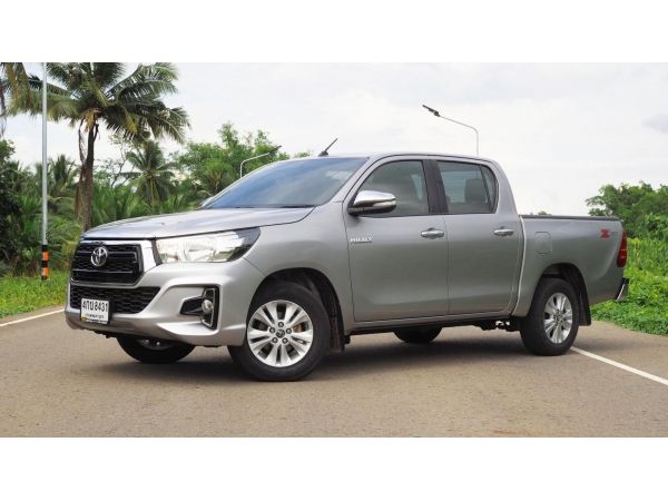 TOYOTA REVO DOUBLE CAB 2.4E MT ROCCO ปี 2015 สีบรอนซ์เงิน รูปที่ 0