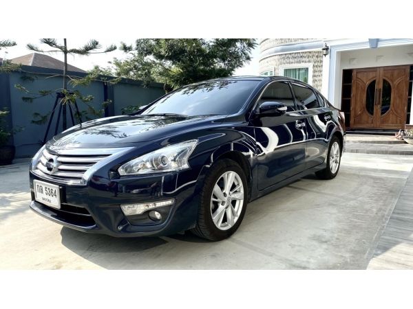 หรูหรา ราคาประหยัด รถสวยจัด ไมล์น้อย  NISSAN TEANA 2.0XE ออโต้  ปี15