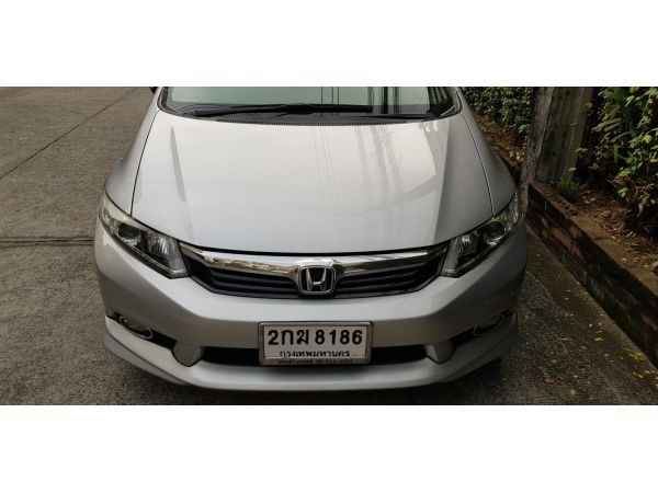 Honda Civic ปี 2013 1.8E ivtec สภาพดี รถบ้าน มือเดียว