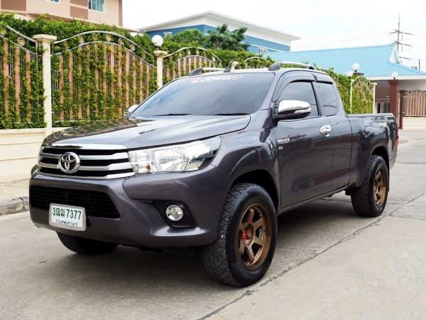 TOYOTA HILUX REVO SMART CAB 2.8 G PRERUNNER NAVI ปี 2015 จดปี 2016 เกียร์MNAUAL 6 SPEED แต่งเต็มขวัญใจสายบัญเทิง