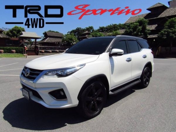 TOYOTA FORTUNER 2.8 TRD SPORTIVO A/T  4WD TOP NAVI ปี 2017 รูปที่ 0