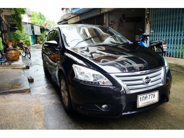 มือ1 Nissan SYLPHY 1.8V Top  2012