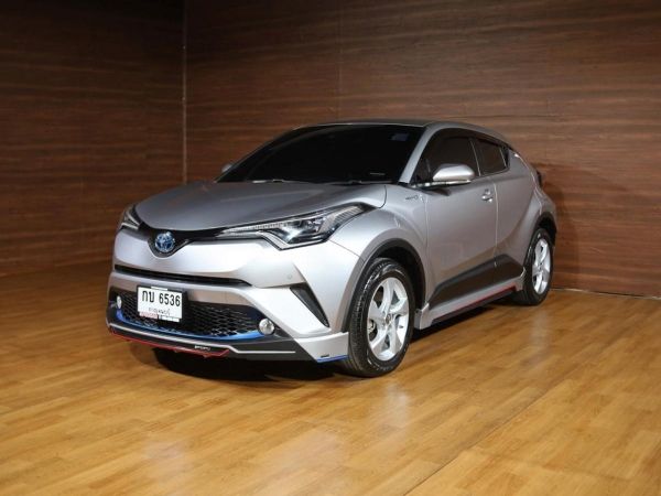 TOYOTA CH-R โฉมปี (17-19) HV Hi HYBRID ปี 2018