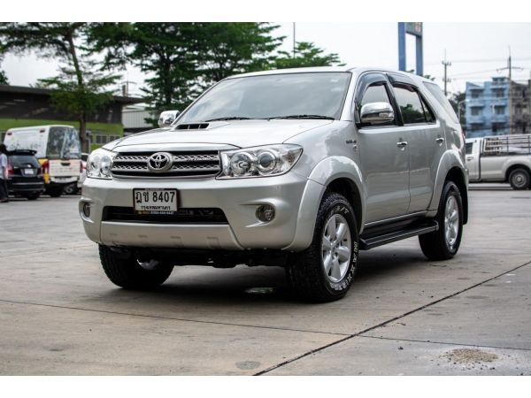 TOYOTA FORTUNER 3.0G 4WD (2009) รูปที่ 0