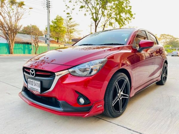 Mazda 2 1.3 High Connect มือเดียวป้ายแดงปี 2015 เบนชิน รถสวย ไมล์น้อย