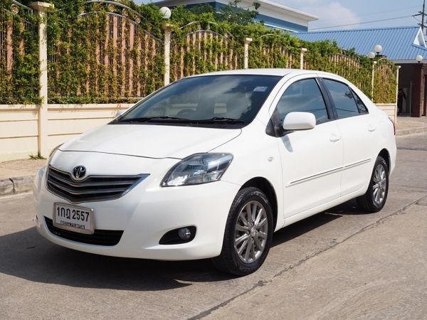 TOYOTA VIOS 1.5 ES (MNC) ปี 2012 เกียร์AUTO สภาพนางฟ้า รถเก๋ง ฟรีดาวน์ สภาพดี รถ รถยนต์ โตโยต้า วีออส