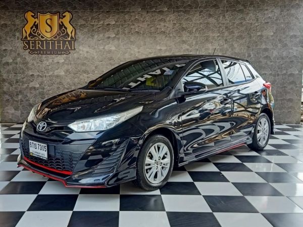 TOYOTA YARIS 1.2 E ปี 2017 สีดำ