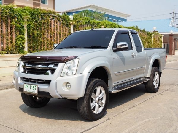 ISUZU D-MAX SPACECAB HI-LANDER 2.5 i-TEQ (ABS) ปี 2010 เกียร์MANIUAL โฉมSUPER PLATINUM สภาพนางฟ้า