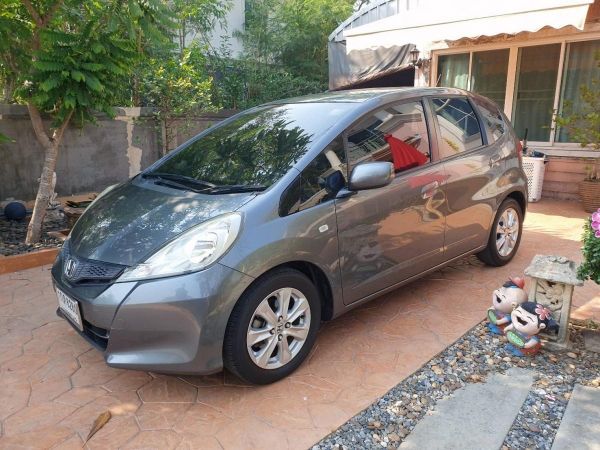 Honda Jazz GE MC 2011 รถบ้านเจ้าของขายเอง น้ำมันล้วน