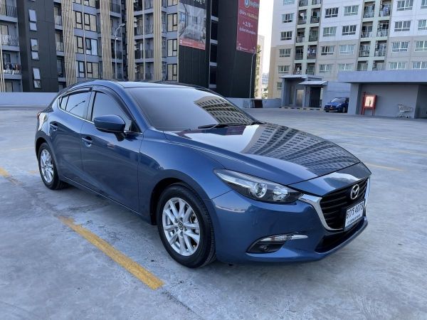 ขายรถ Mazda3 ปี 2017 ไม่ต้องดาวน์ ผ่อนต่อได้เลย ราคารวมดอกเบี้ยแล้ว รูปที่ 0