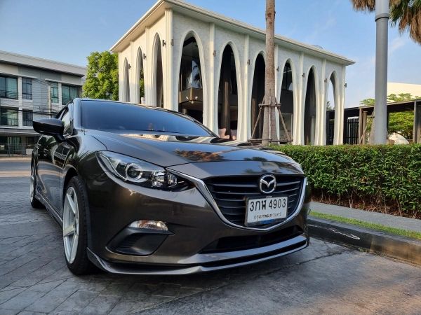 Mazda 3 2.0 E ปี ธค.2014  จด มค.2015 สภาพยอดเยี่ยม รูปที่ 0