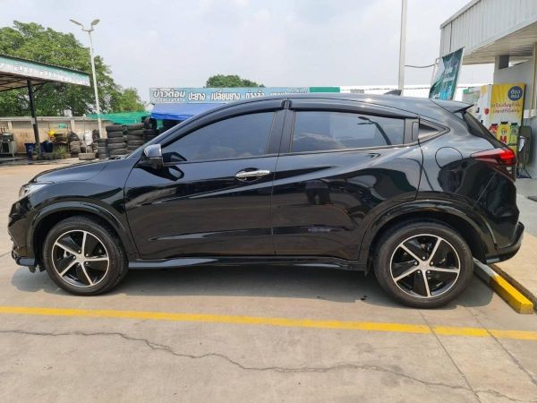 ขายรถ Honda HRV RS suv 1.8 Top