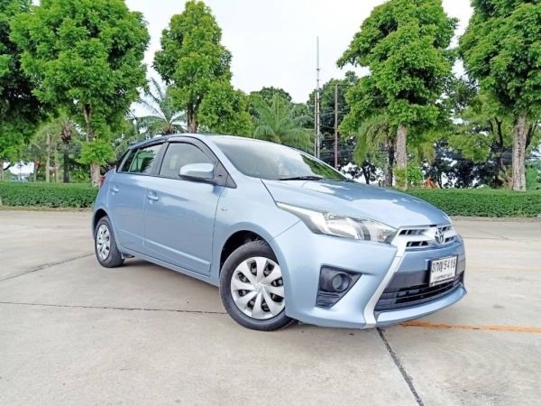 TOYOTA  YARIS  1.2  J  5 ประตู  AUTO เบนซิน สภาพเยี่ยม