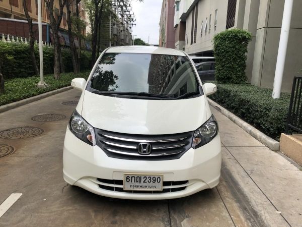 Honda Freed SE ปี 2011