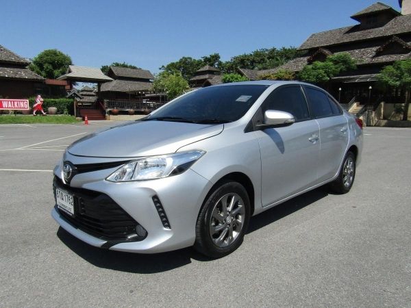 TOYOTA  VIOS  1.5 E  Dual VVTi  AUTO  MNC เบนซิน สภาพเยี่ยม