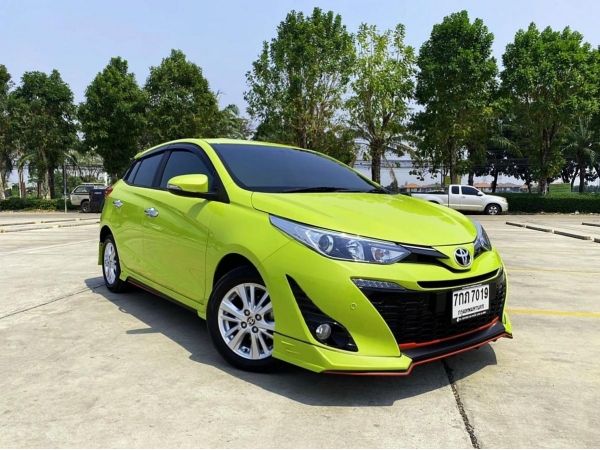 TOYOTA  YARIS  1.2 G  5ประตู  AUTO เบนซิน สภาพนางฟ้า