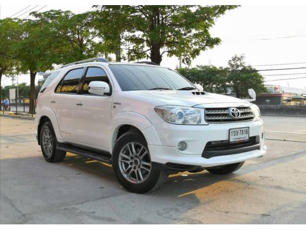 TOYOTA FORTUNER 3.0V 4w