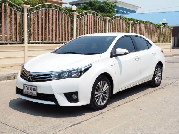 TOYOTA COROLLA ALTIS 1.6 E CNG ปี 2014 จดปี 2015 เกียร์AUTO สภาพนางฟ้า รูปที่ 0