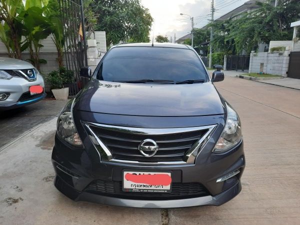 Nissan Almera sportech 2018 1.2E สีเทา เครื่องเบนซิน เติม E20 เกียร์ ออโต้  รถบ้านมือ 1 ออกศูนย์ ป้ายแดง รูปที่ 0