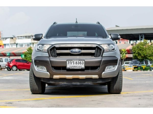 Ford Ranger  2.2 Wildtrak mnc 4ประตู 2015